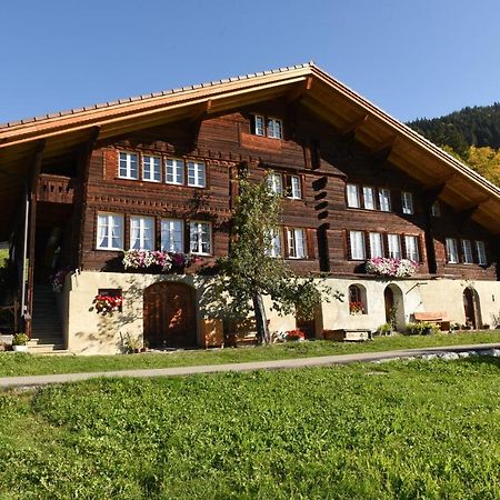 ハスリベルクHaus Gerbiアパートメント エクステリア 写真