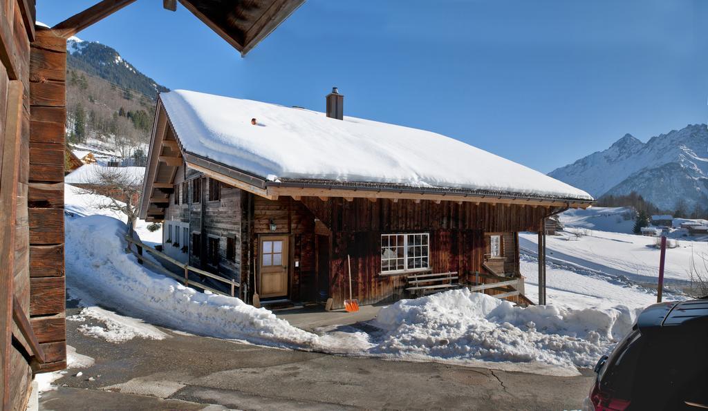 ハスリベルクHaus Gerbiアパートメント 部屋 写真