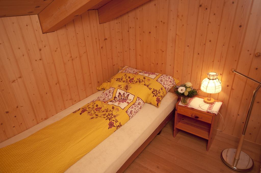 ハスリベルクHaus Gerbiアパートメント 部屋 写真